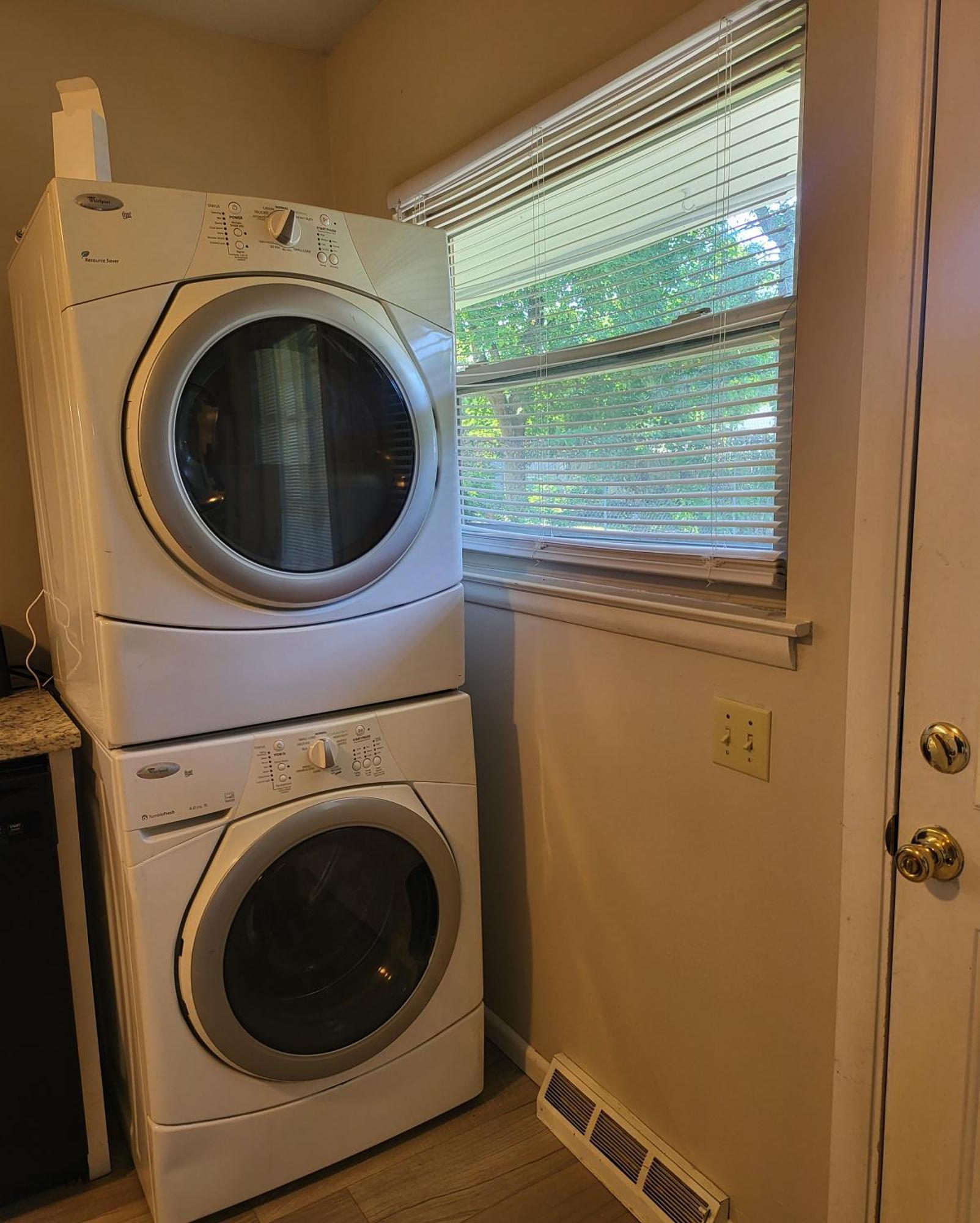 Private One Bedroom And Walk In Bathroom Unit, 2 Min From Osu, Free Parking, Wi-Fi, Ac, Washer And Dryer, Expocenter, Riverside Methodist Hospital Columbus Exterior photo